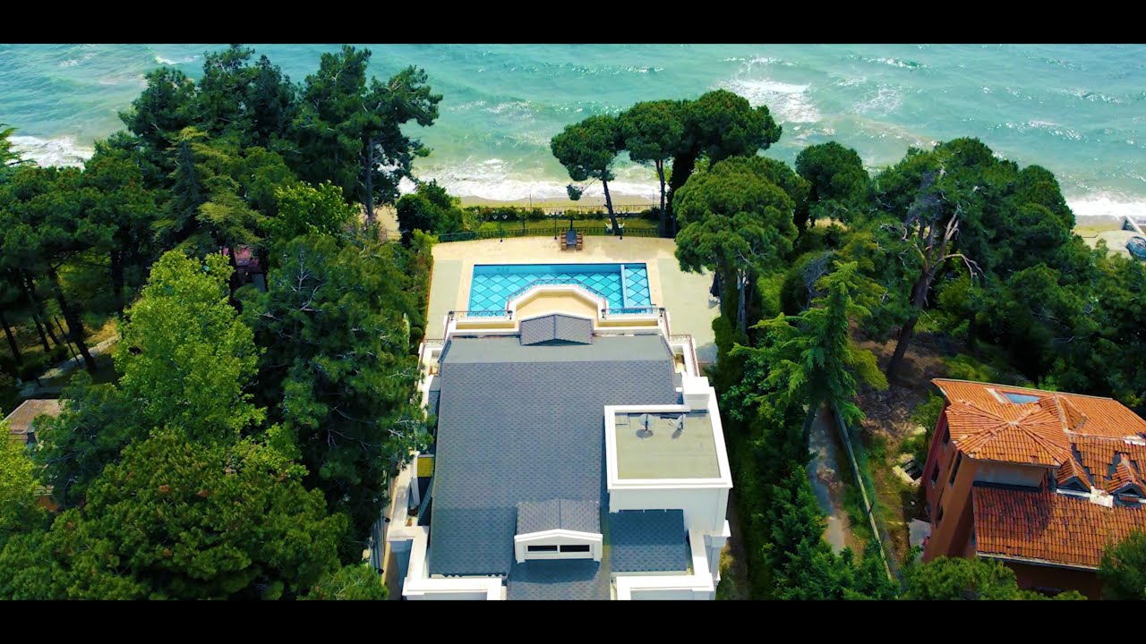 Luxury Seaside Villa in Istanbul