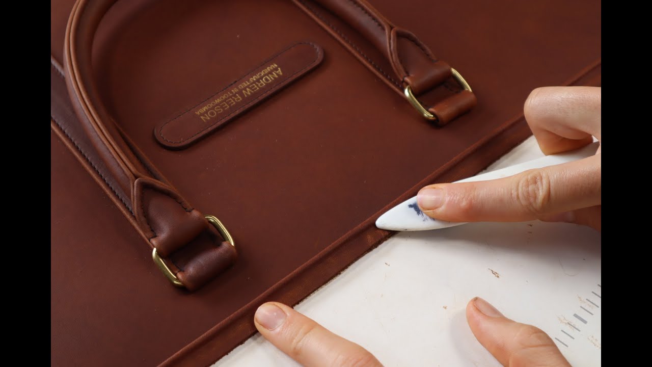 Handcrafting a Leather Briefcase - Making The Piping