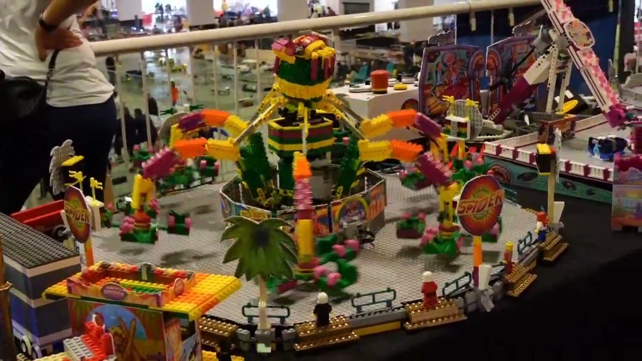 Modelbouwshow Autotron Rosmalen 2022 @ Lego Kermis /Lego Kirmes / Lego Funfair ( Aron de Bruijn)