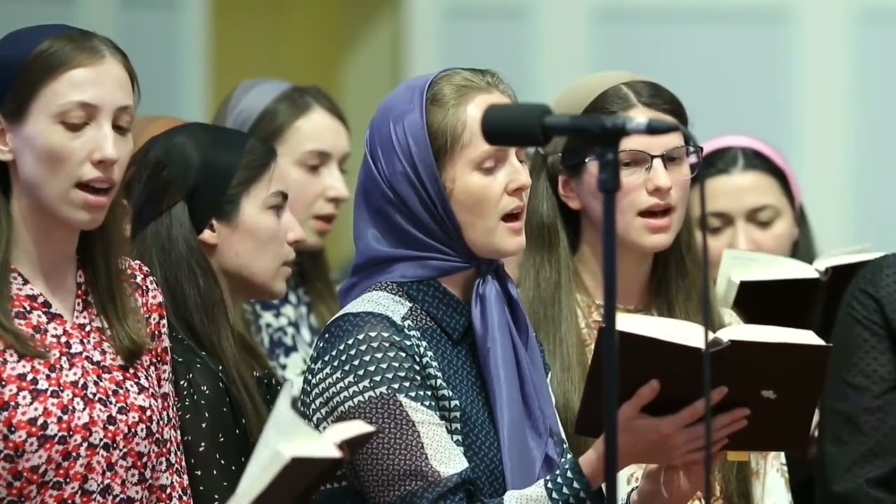 Tinerii Betleem Watford-,,Iată că vine Isus pe alb nor” #gospel