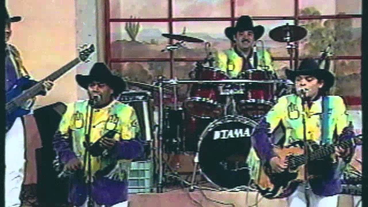 Los Tigrillos - Que linda es Lupe (En vivo Telemax Hermosillo 1996)