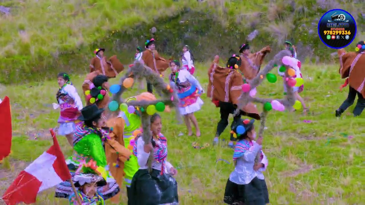  HERMOSAS HUANCAVELICANAS BAILANDO EN ENTRADA DE CARNAVALES  EN PONGOS GRANDE 2023 #tiktok #Viral