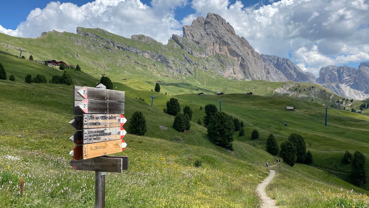 Wandern in den Dolomiten: Vom Col Raiser zur Seceda (hiking dolomites: Col Raiser to Seceda)
