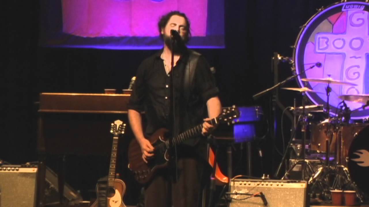 19 Drive-By Truckers - Angels and Fuselage