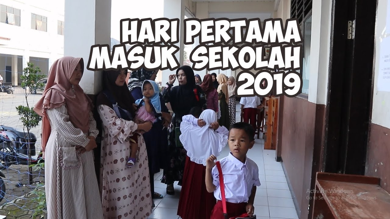 Hari Pertama  Sekolah di Madrasah Ibtidaiyyah (MI) Persatuan Islam 45 Rahayu