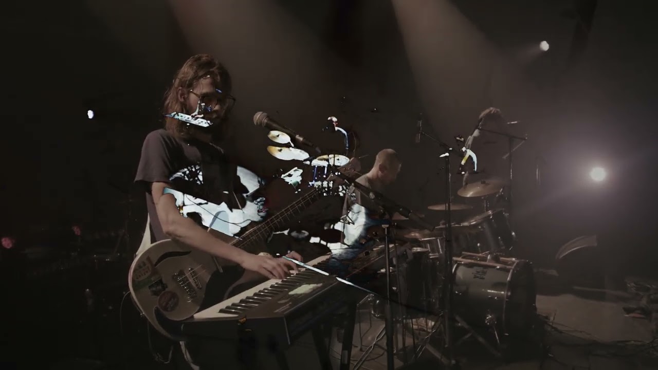 HUGS OF THE SKY LIVE @ BOTANIQUE (2026-02-10)