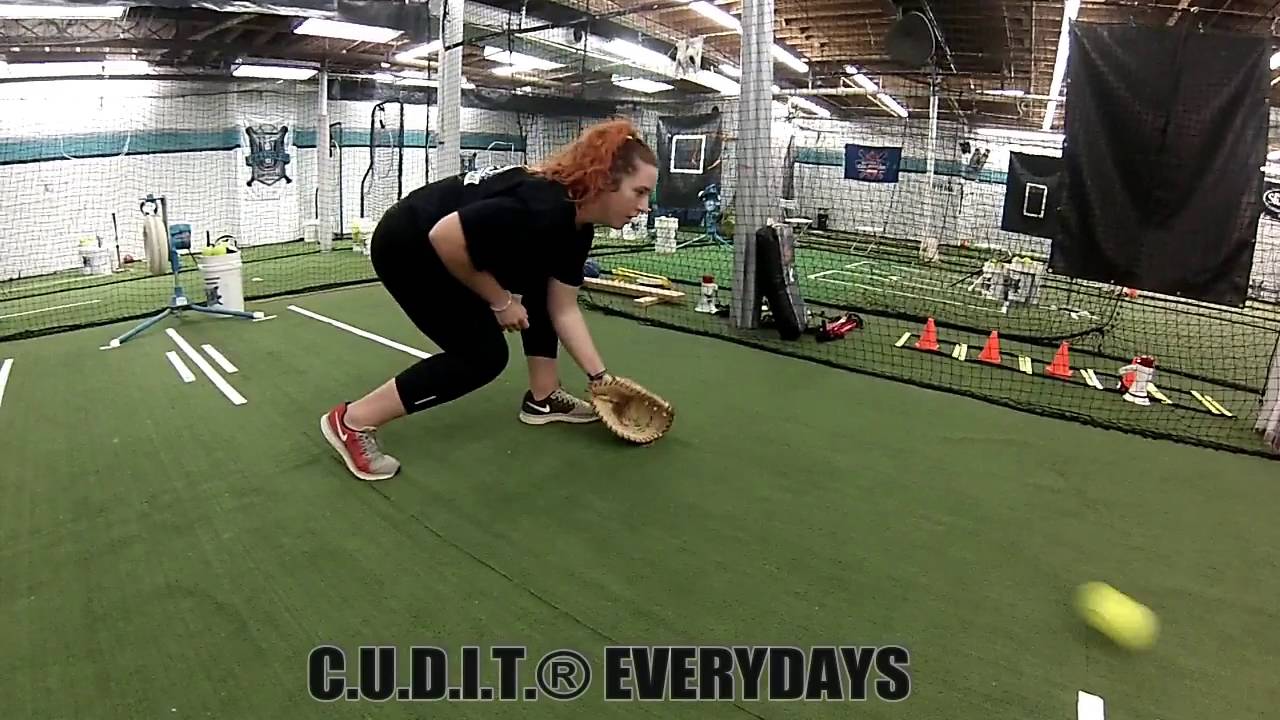 FIELDING DRILLS: EVERYDAYS: INFIELD DRILLS TO DO EVERYDAY -C.U.D.I.T.&reg; COACH CUDIT SOFTBALL