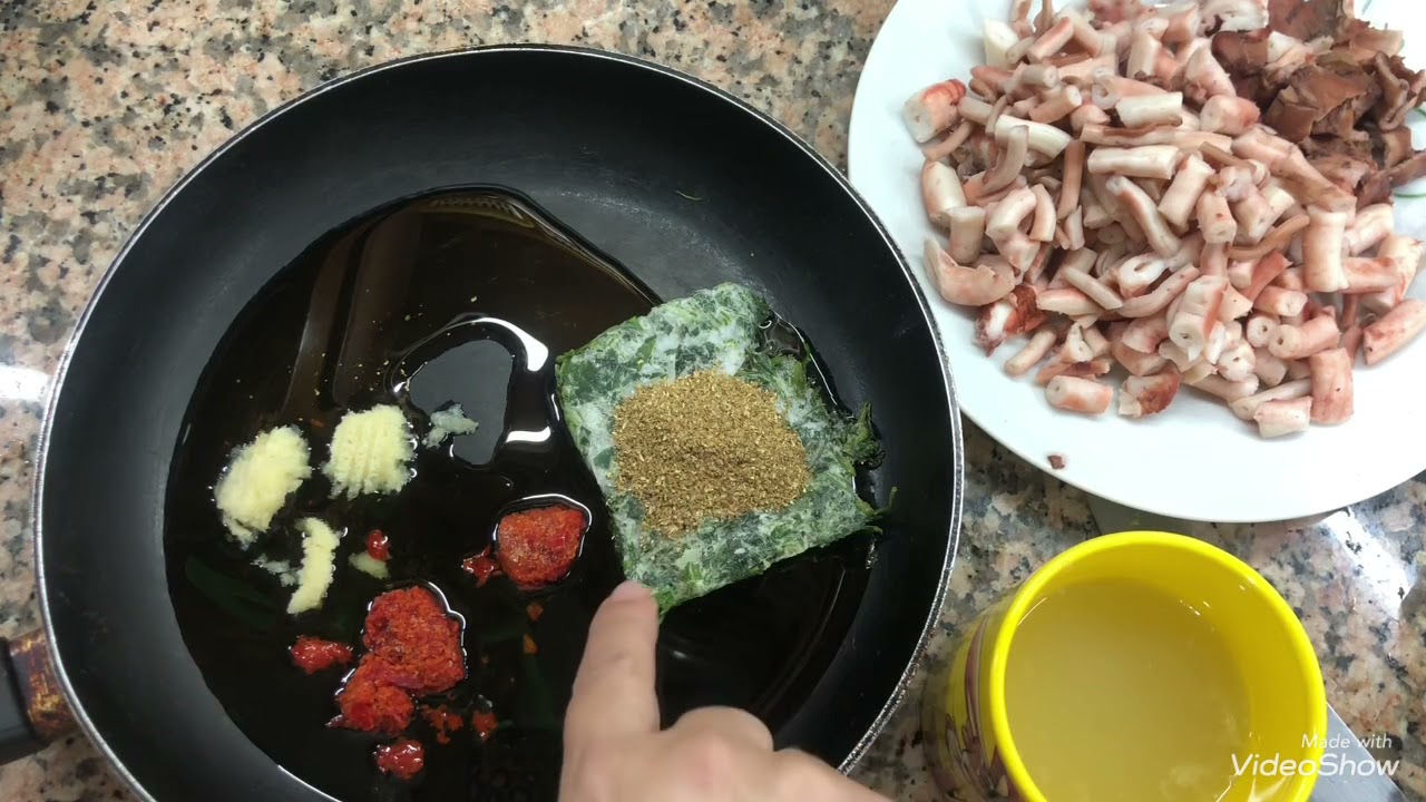 اخطبوط بالكزبرة الخضراء والتوم والحامض🤤وكمان بيتزا بالاخطبوط 😱