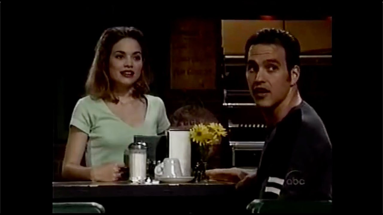 GH 7-13-99 Elizabeth (5/6) Liz introduces the prince to thumb wrestling 👍