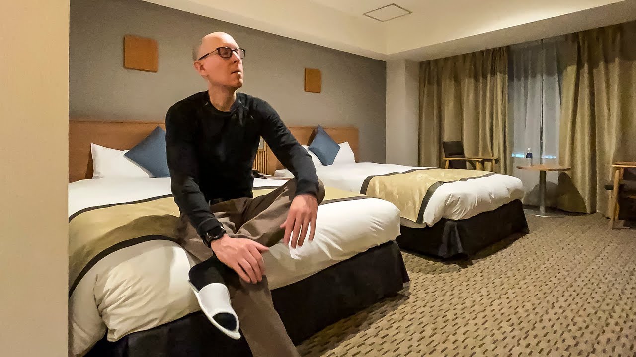 Tobu Hotel Narita Airport room tour: simple, clean, and convenient!