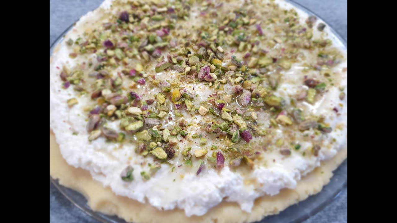 طريقة تحضير المدلوقة الشامية بالسميد بااطيب وابسط طريقة #حلويات