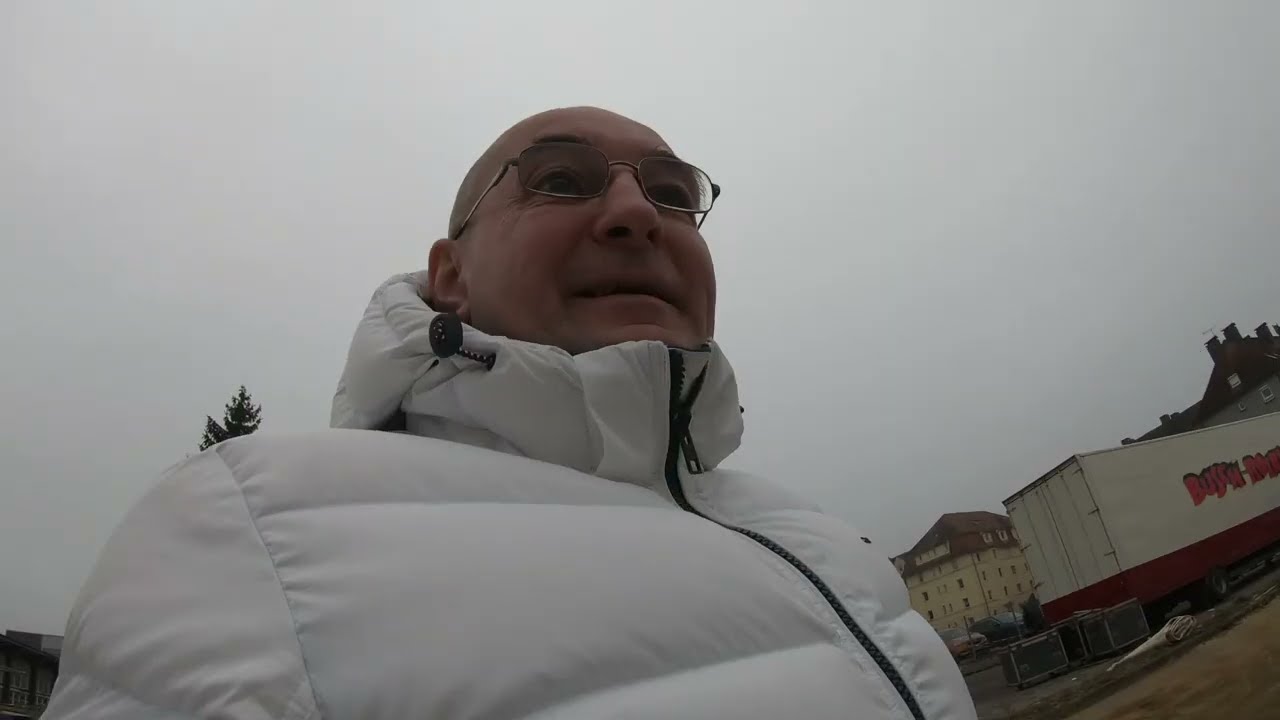 Flohmarkt - pchli targ w Augsburgu co mamy na zewnątrz i w hali. Kilka fajnych rzeczy się trafiło 💥