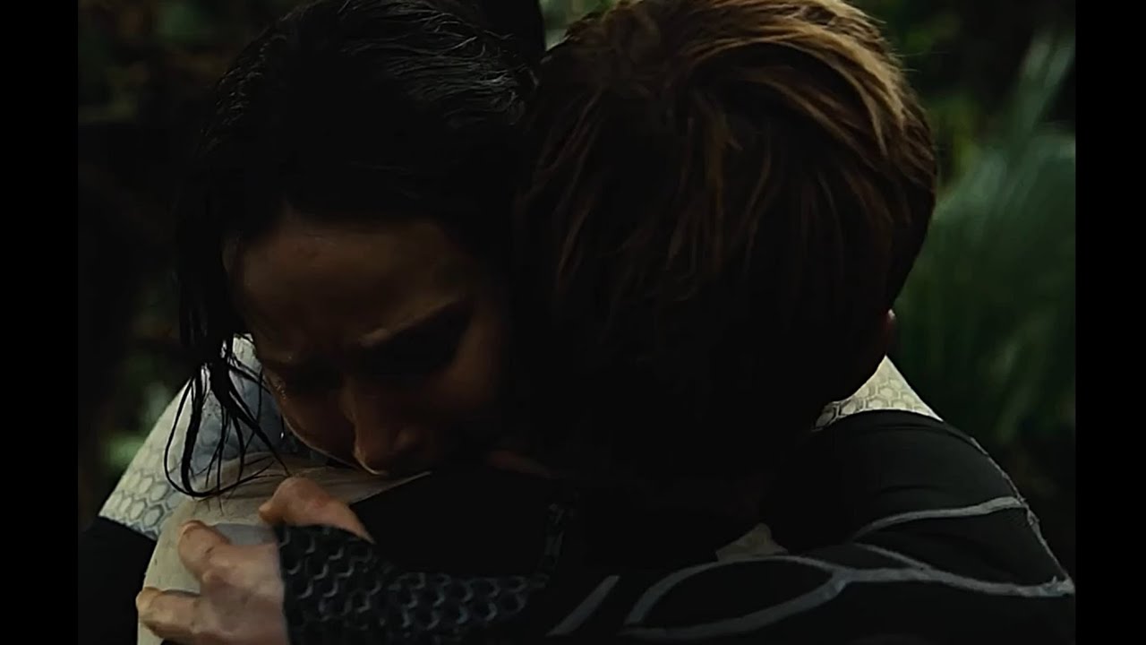 Katniss & Peeta (northern attitude)