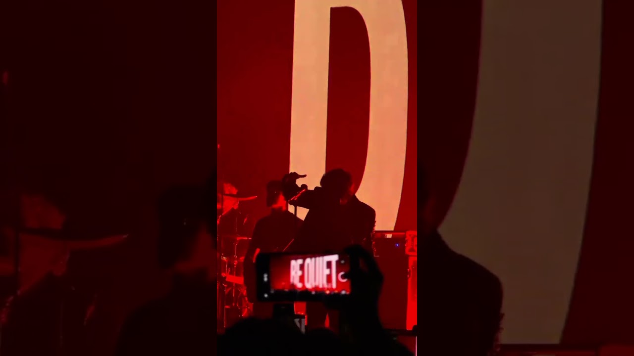 Black Tie - Jeff Satur Red Giant Tour in KL (Close up)