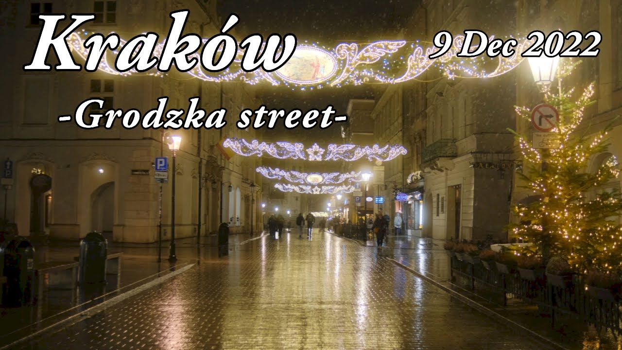 Winter Snow Walk Krak&oacute;w Grodzka street in Poland - December 2022 | Walking Tour