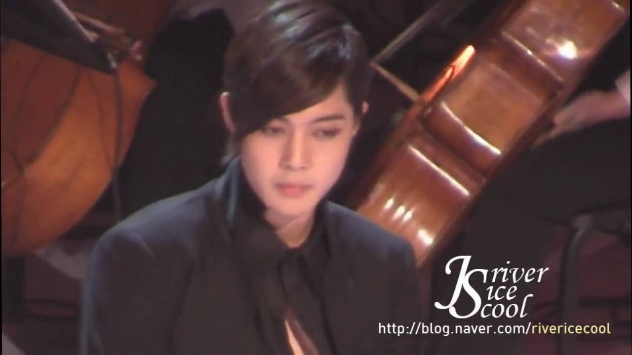 [Fancam]100608 SS501 Hyun Joong focus - let me be the one