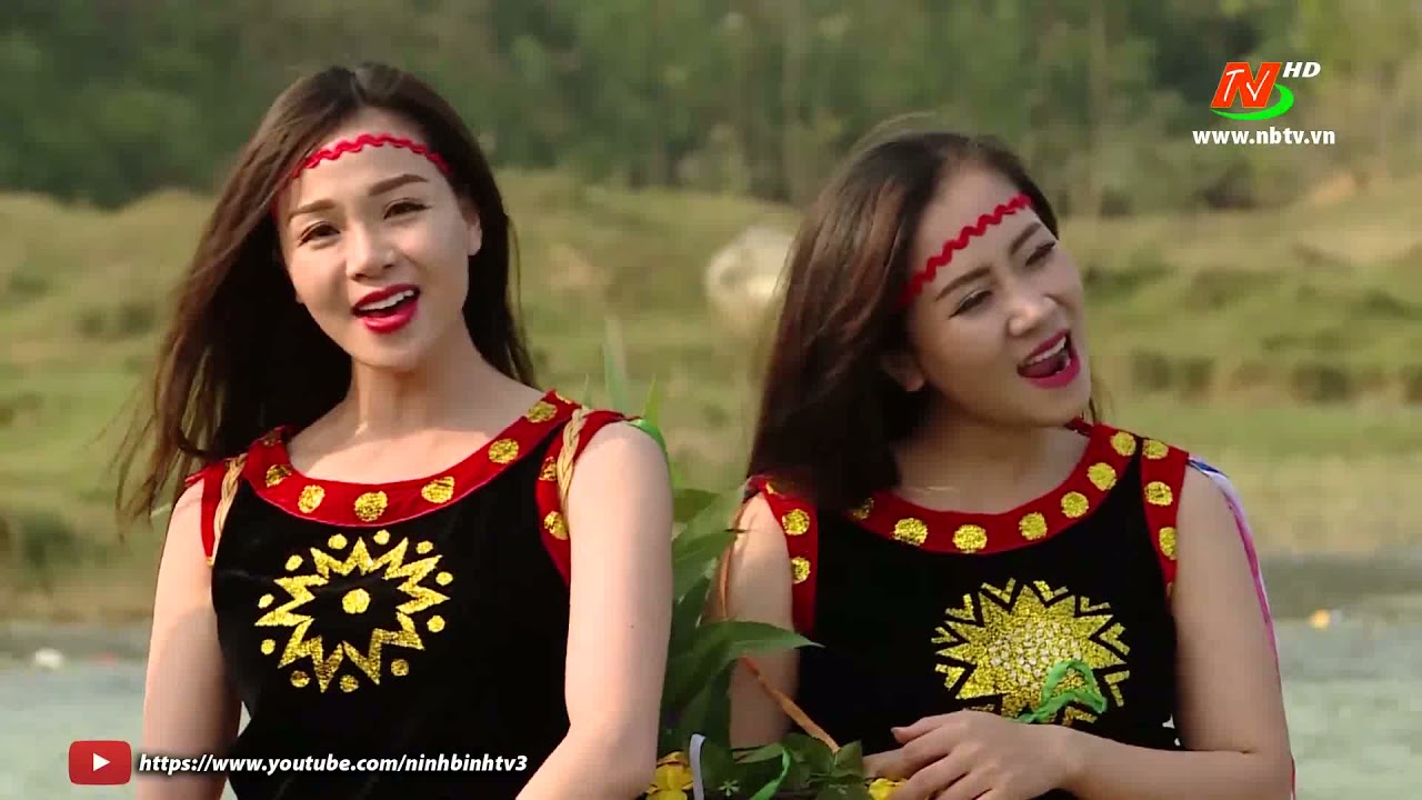 ĐÔI MẮT PLEI KU -  Nhóm Mặt trời đỏ NB