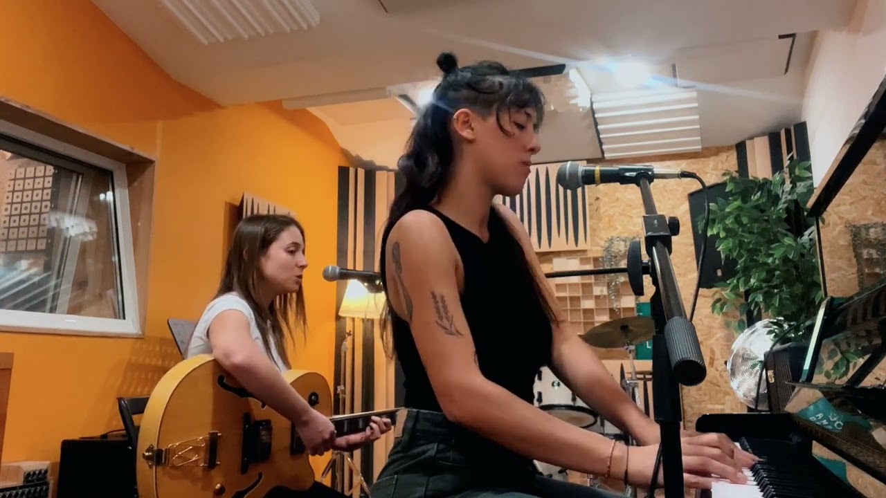 canção de engate -  mara nunes x gaby gabrielly