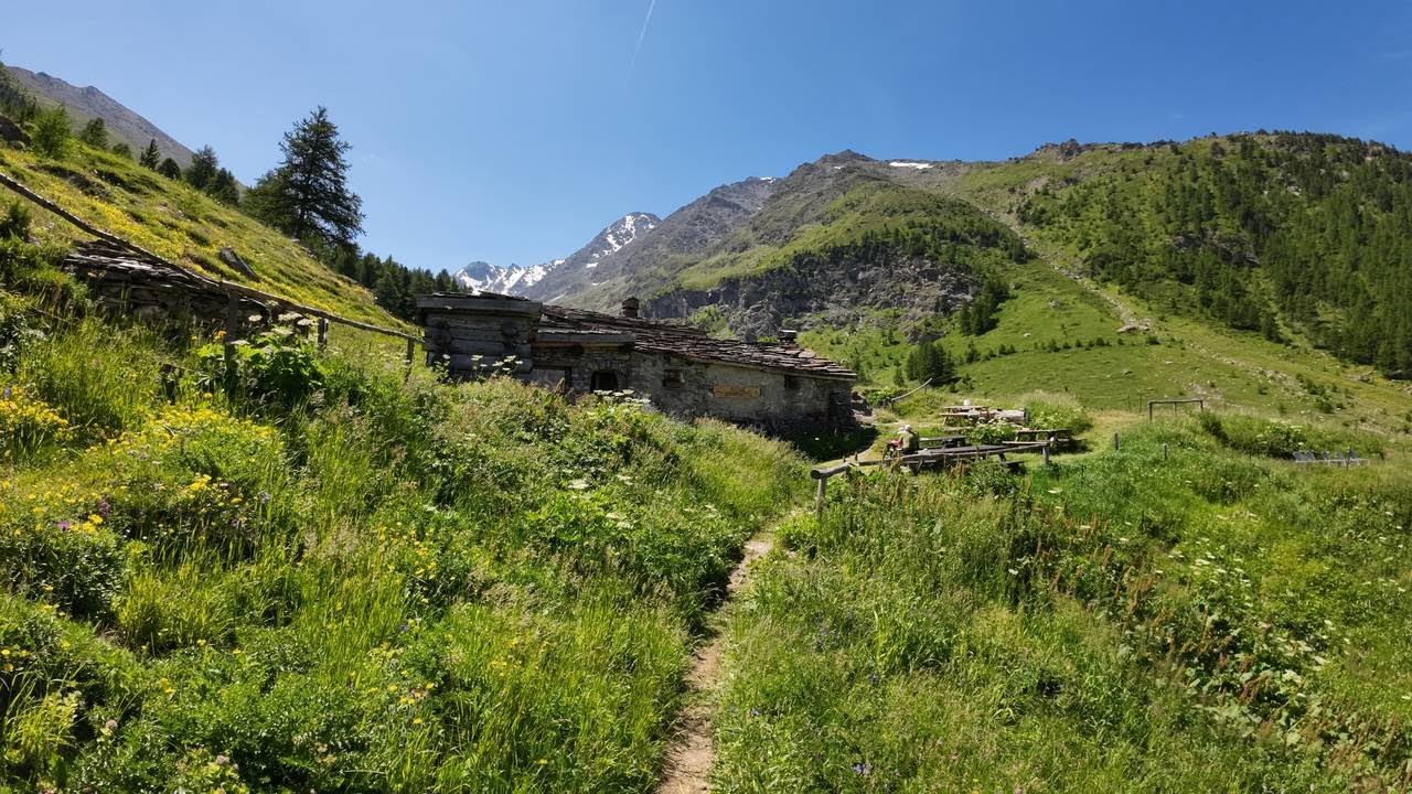 Refuge de Bramanette (2096m) - Massif du Mont-Cenis - Les Randos de Delgado sortie 39
