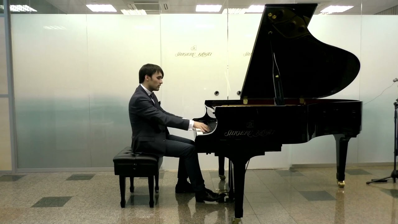 Michael Tekuchev. Chopin, etude op. 25 no. 12
