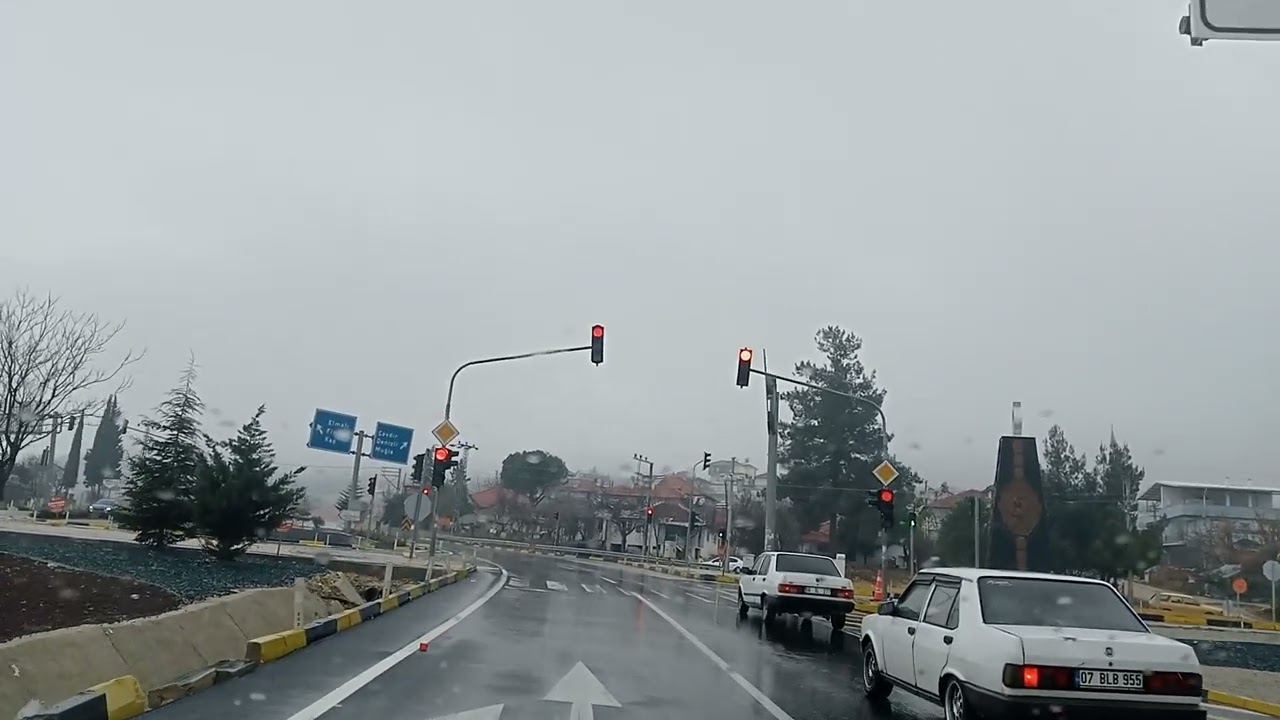 BİR DE VURUR YAR BAŞIMA 