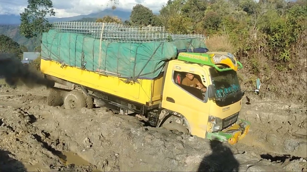 jalan trans Papua Wamena -punck jaya part 6
