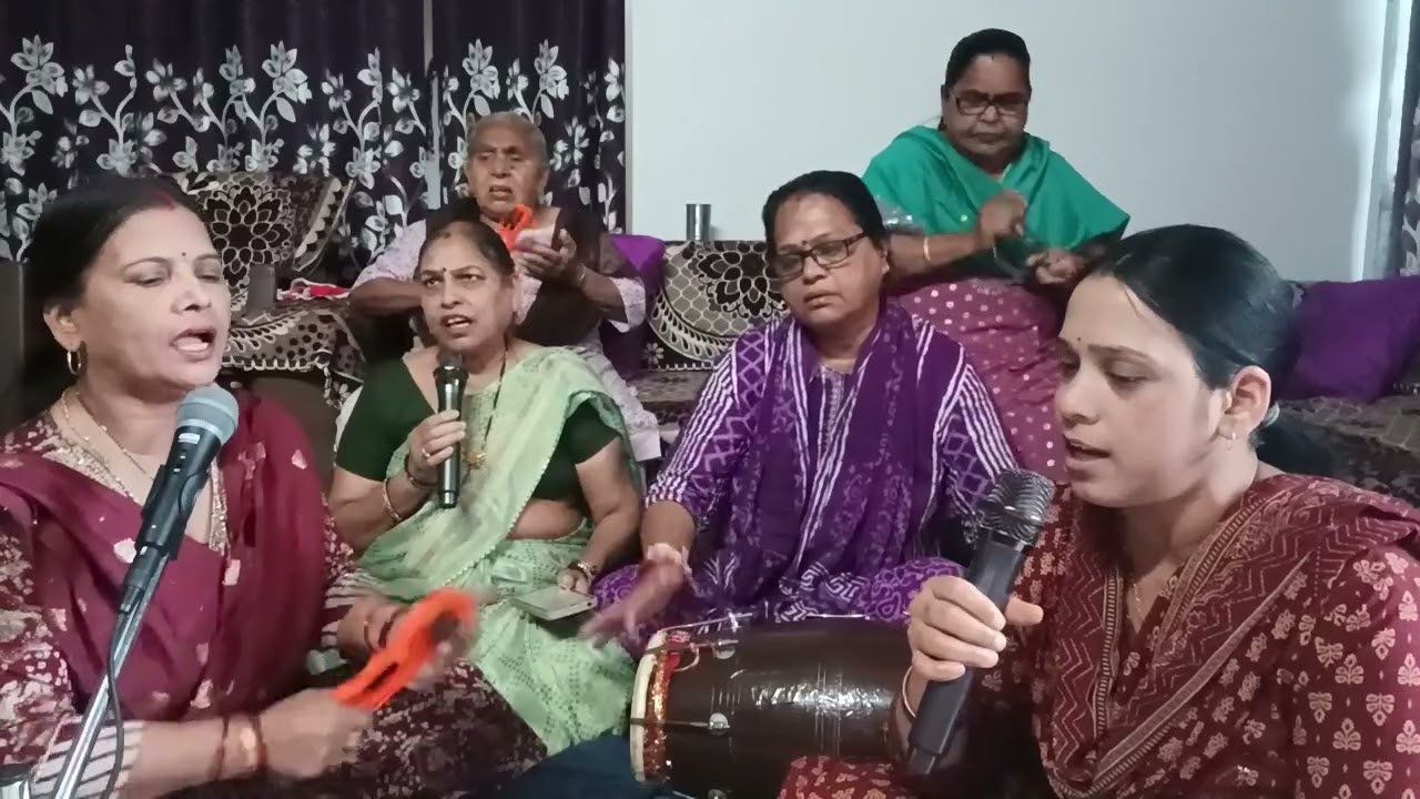 श्याम🙏 की होली में सब देवियों🙏 के सिंगार लाल♥️😄💯🎉