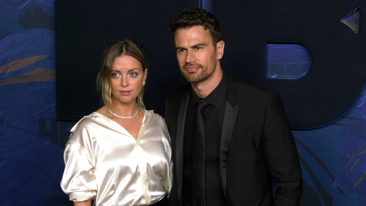 Theo James 