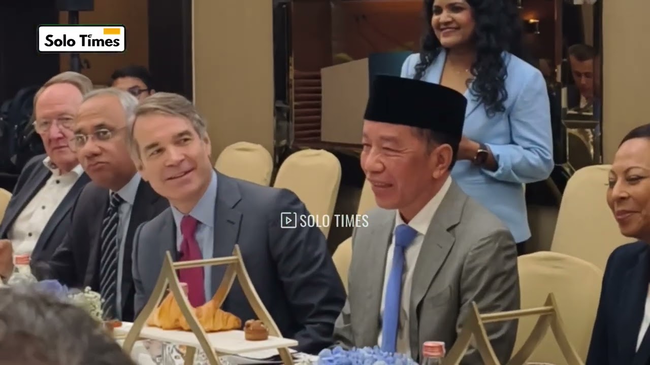 Pidato Jokowi di Private Breakfast yang digelar Bloomberg New Economy Forum di India.