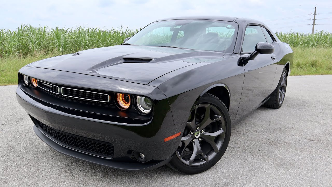 Полный обзор и характеристики Dodge Challenger SXT V6 2019 года — Поколение Oldschool