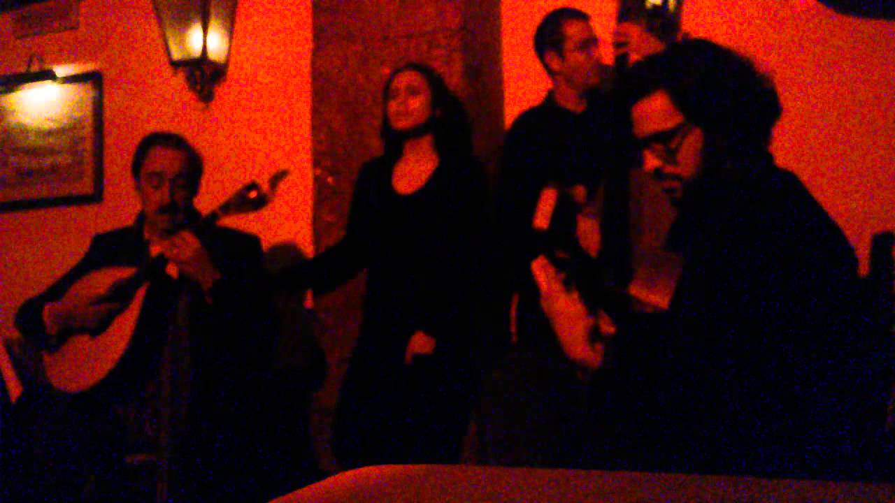 Maria Emília Reis, Fado Acácio