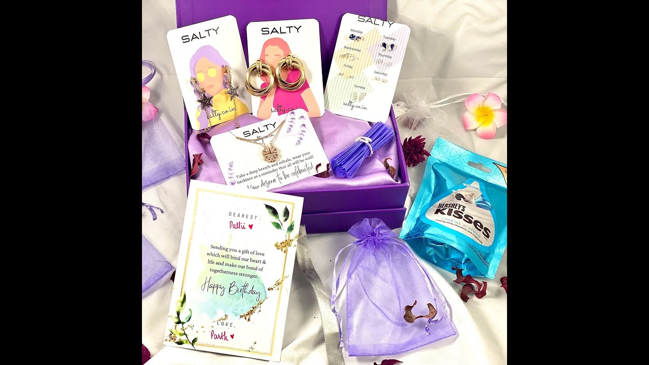 Stunning Jewelry Gift box for her by Salty | Gift for lover ones | Necklace, Rings and Earrings Set