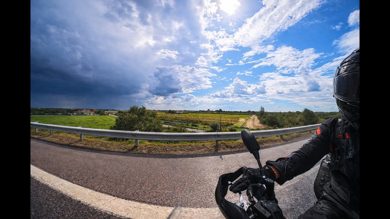 Into the rain with Tenere 700