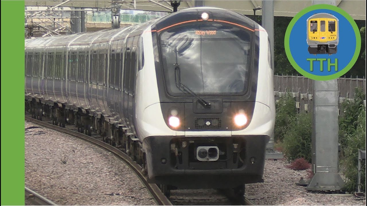 Trains at Abbey Wood