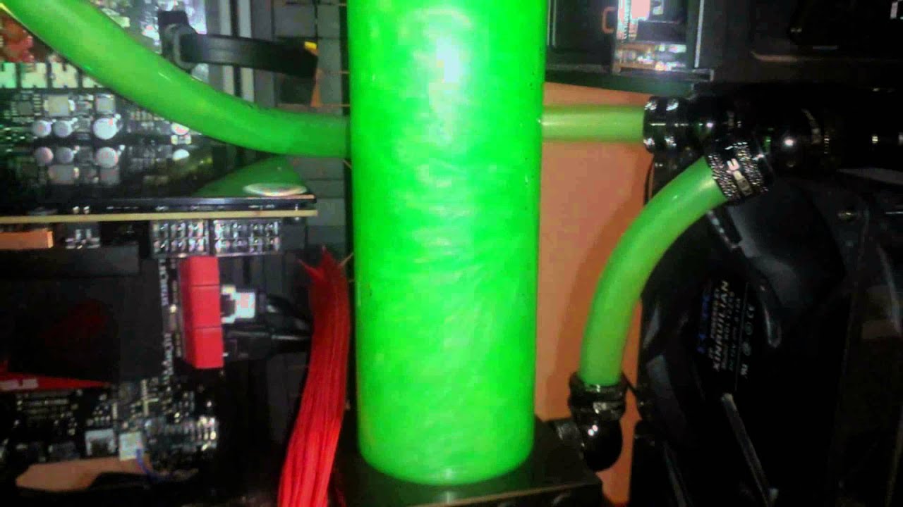 Mayhems Aurora Extinction Green - Water cooled PC