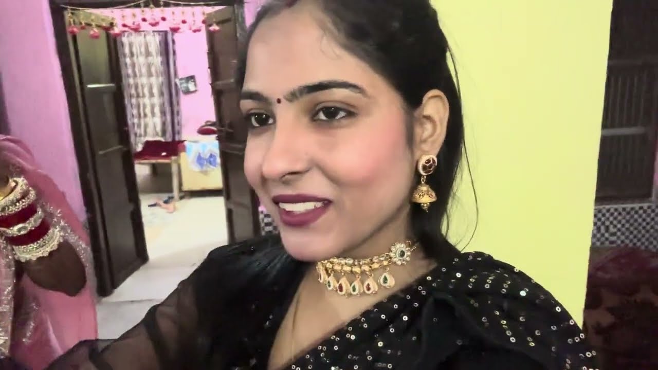 सासू माँ ने करवा दिया आज नई बहू के आने की ख़ुशी में सत्संग 🥰🥰
