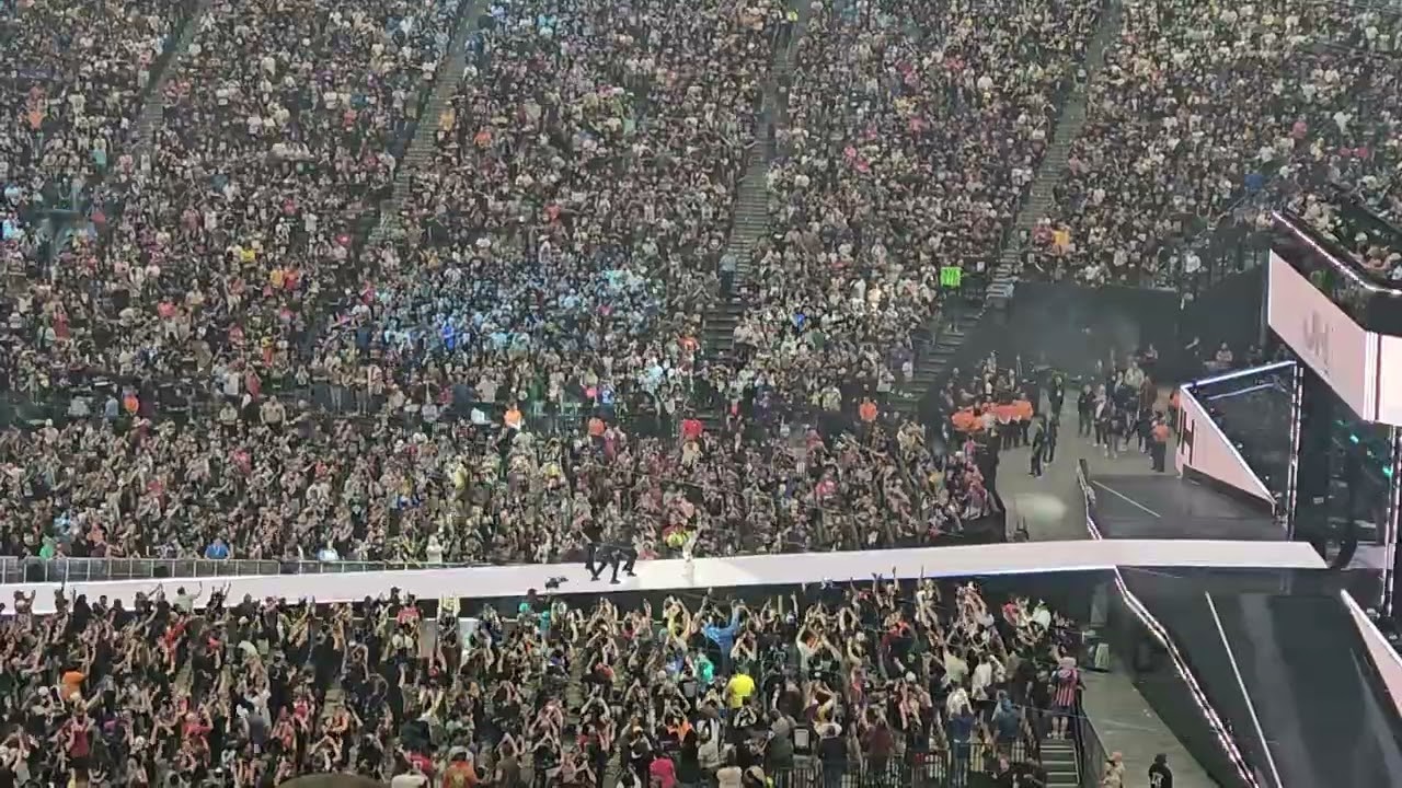 Joe Hendry suprise Wrestlemania 41 full entrance (live)