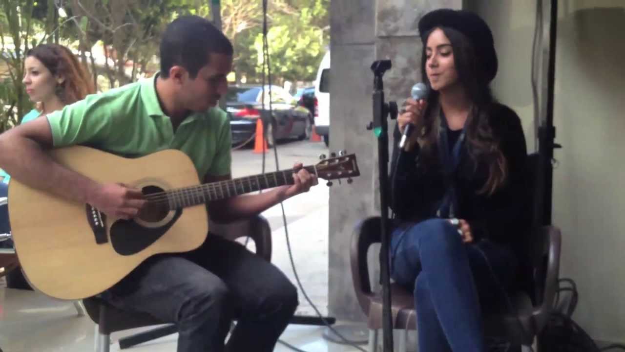 Malak El Husseiny Singing Live at The Boulevard