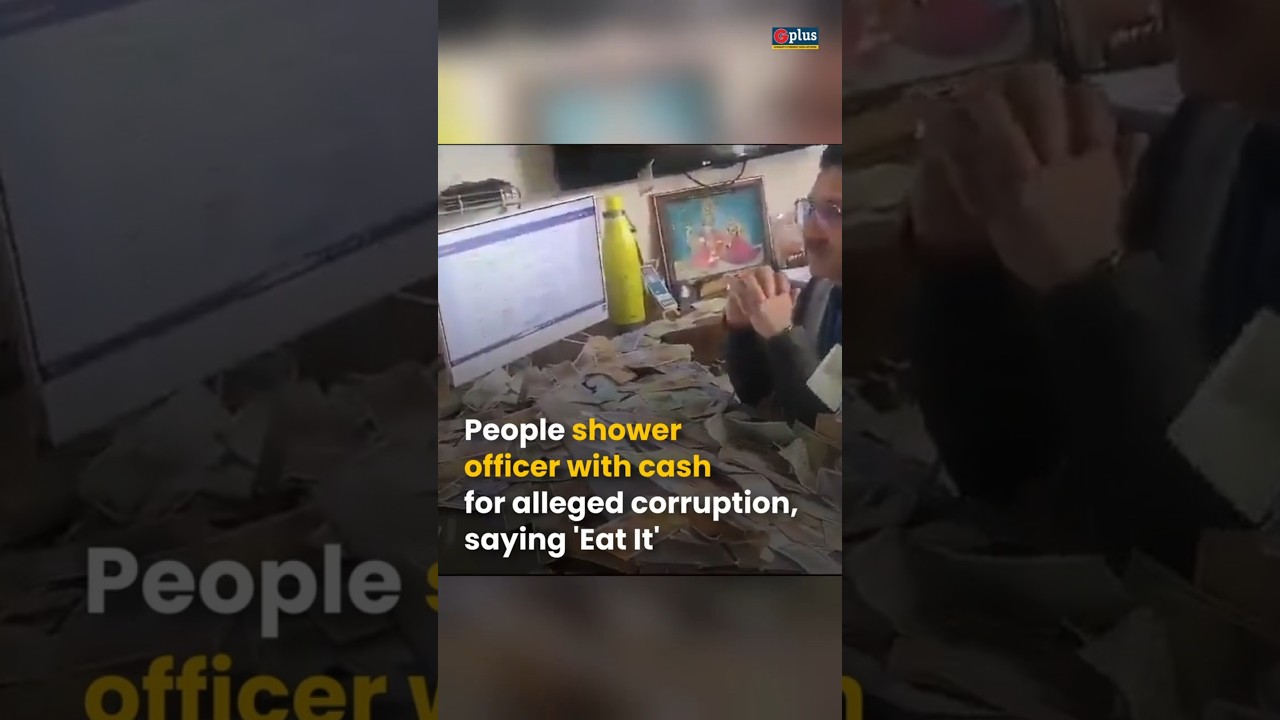 Protesters Throw Cash at Officer Over Corruption Allegations in Gujarat