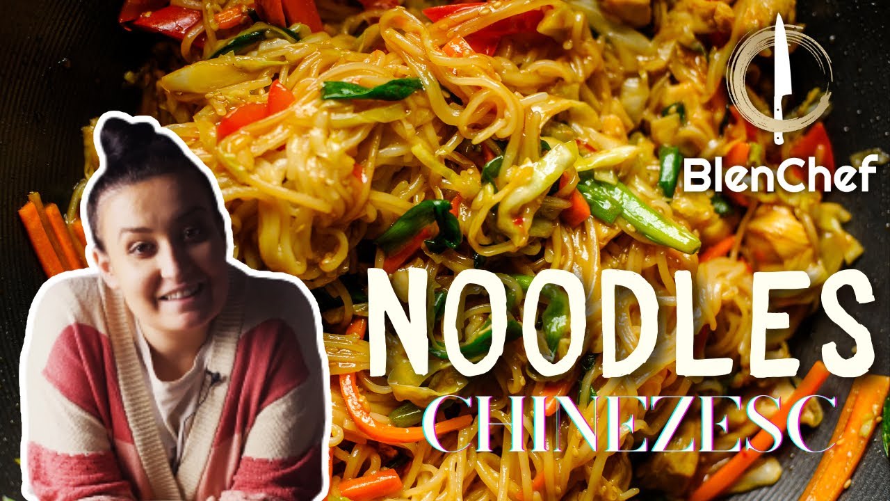 Rețetă rapidă de Noodles chinezesc cu pui și legume🍜 | by Roxana Blenche