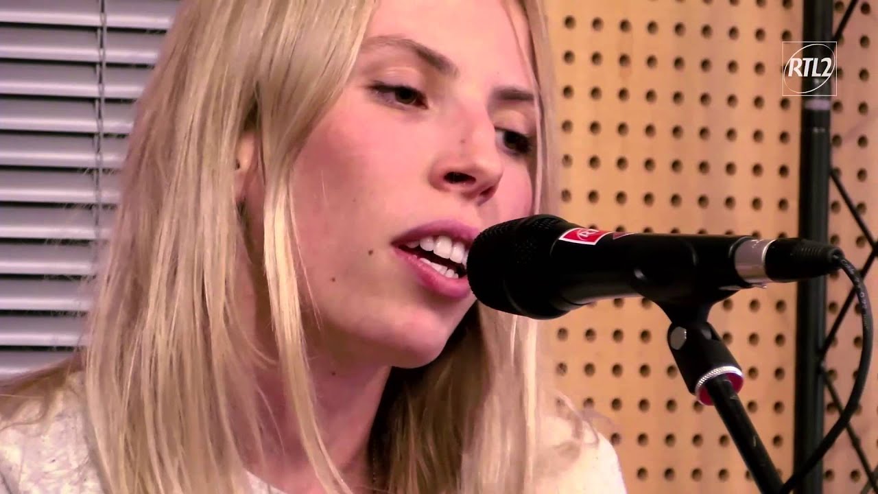 LikesBerry - Paris-Seychelle en Session Tr&egrave;s Tr&egrave;s Priv&eacute;e RTL2