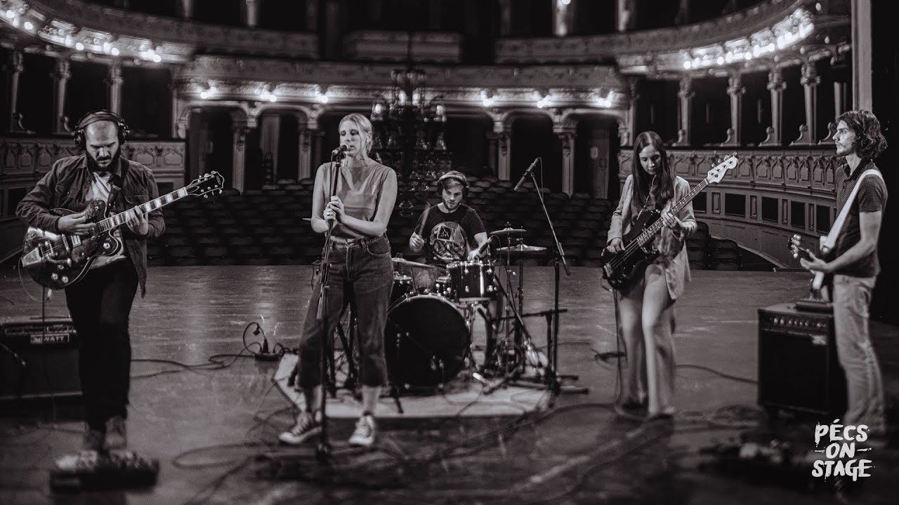 Pécs On Stage - Doggos