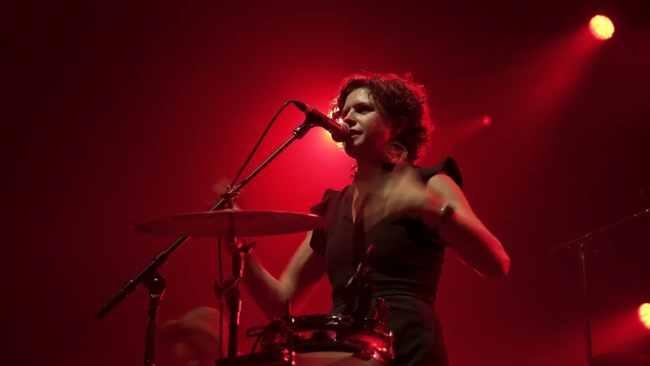 Hussy Hicks  Byron Bay  Bluesfest  2024  -   Light a Candle