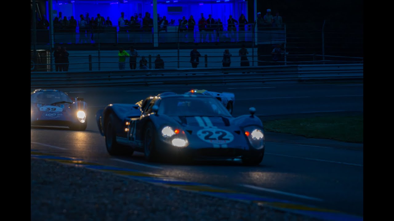 Ford GT40 MkIV | Night race at 2023 Le Mans Classic | 205 mph in the dark!