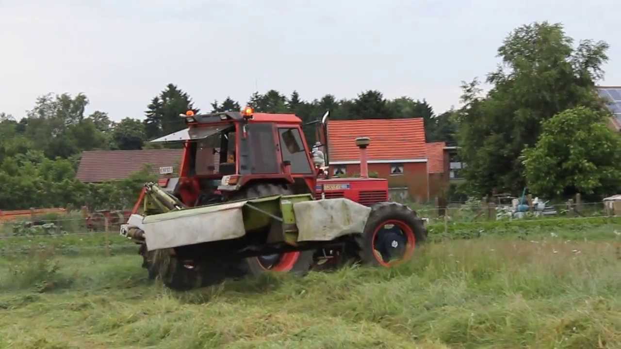 Same Hercules 160DT in the grass
