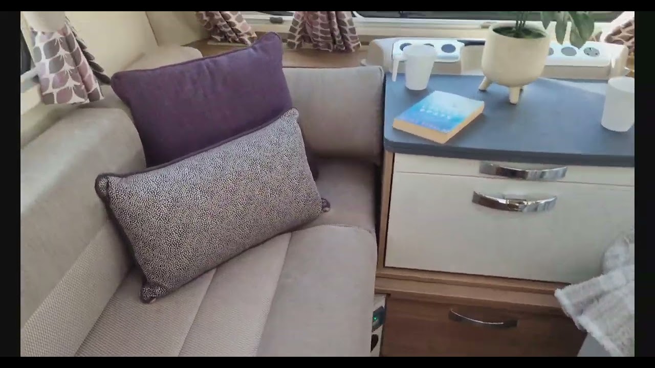 2019 Swift Freestyle S4 EB walkaround