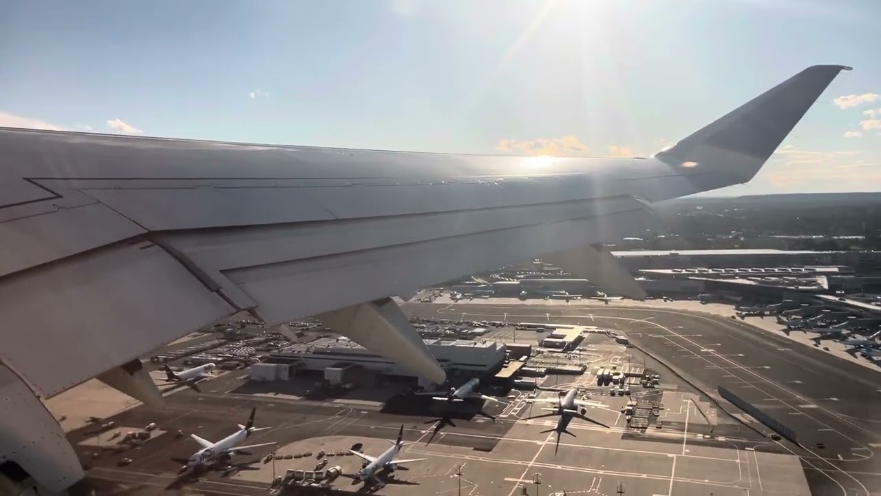 Taking-Off at United Hub, Newark, June 2024
