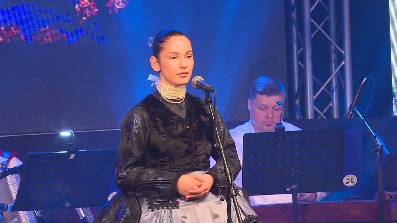 Andrea Opavská - Nešťastná je láska