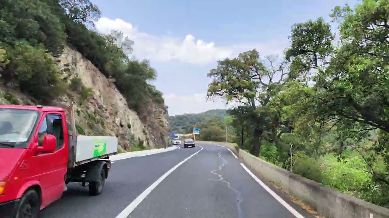 Le Perthus    scenic road 4k