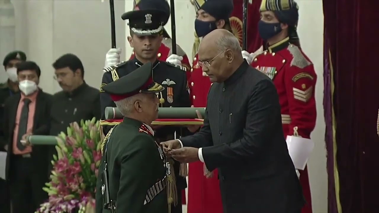 President presents Param Vishisht Seva Medal to Lt. General Podali Shankar Rajeshwar, AVSM VSM